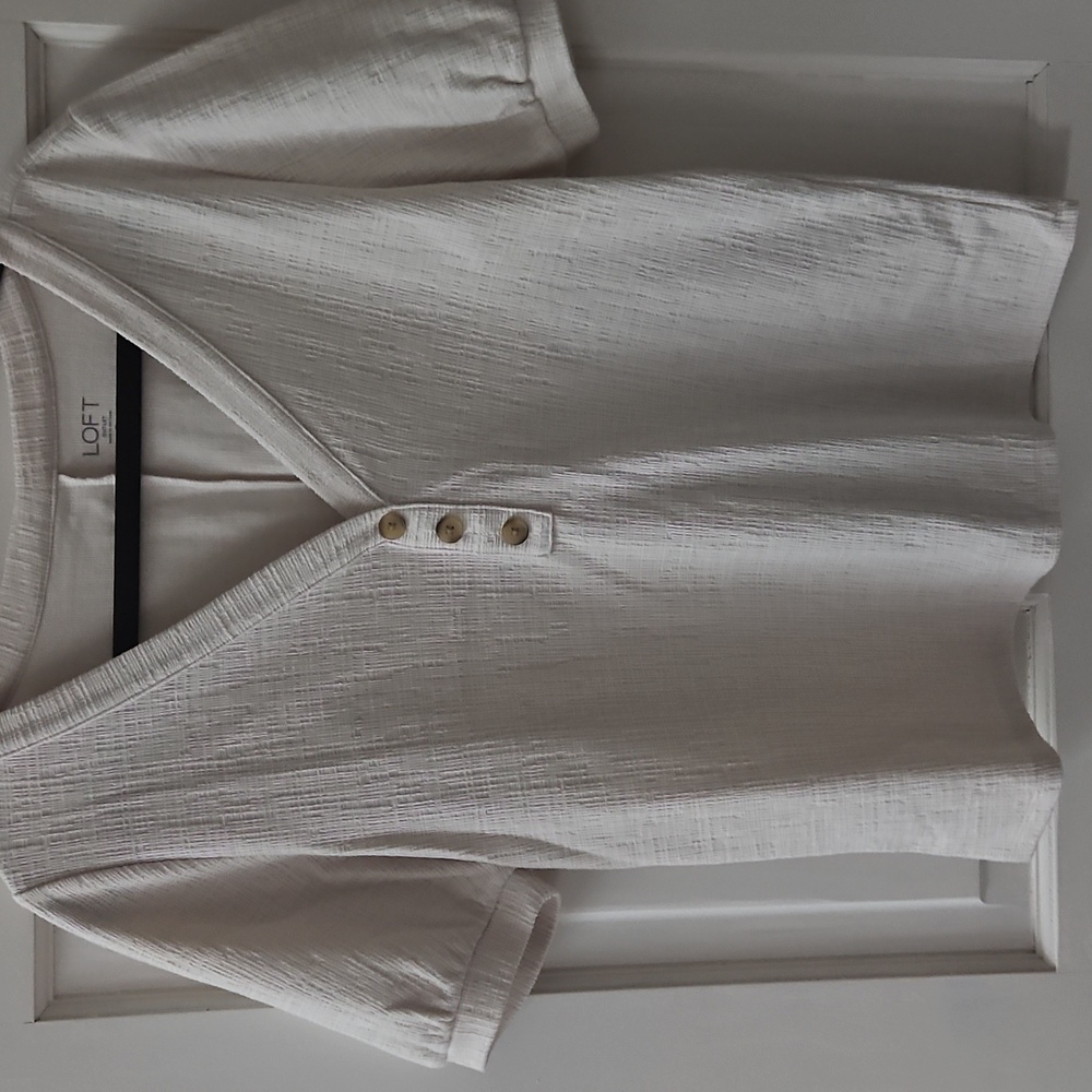 LOFT Cream Textured V-Neck Top